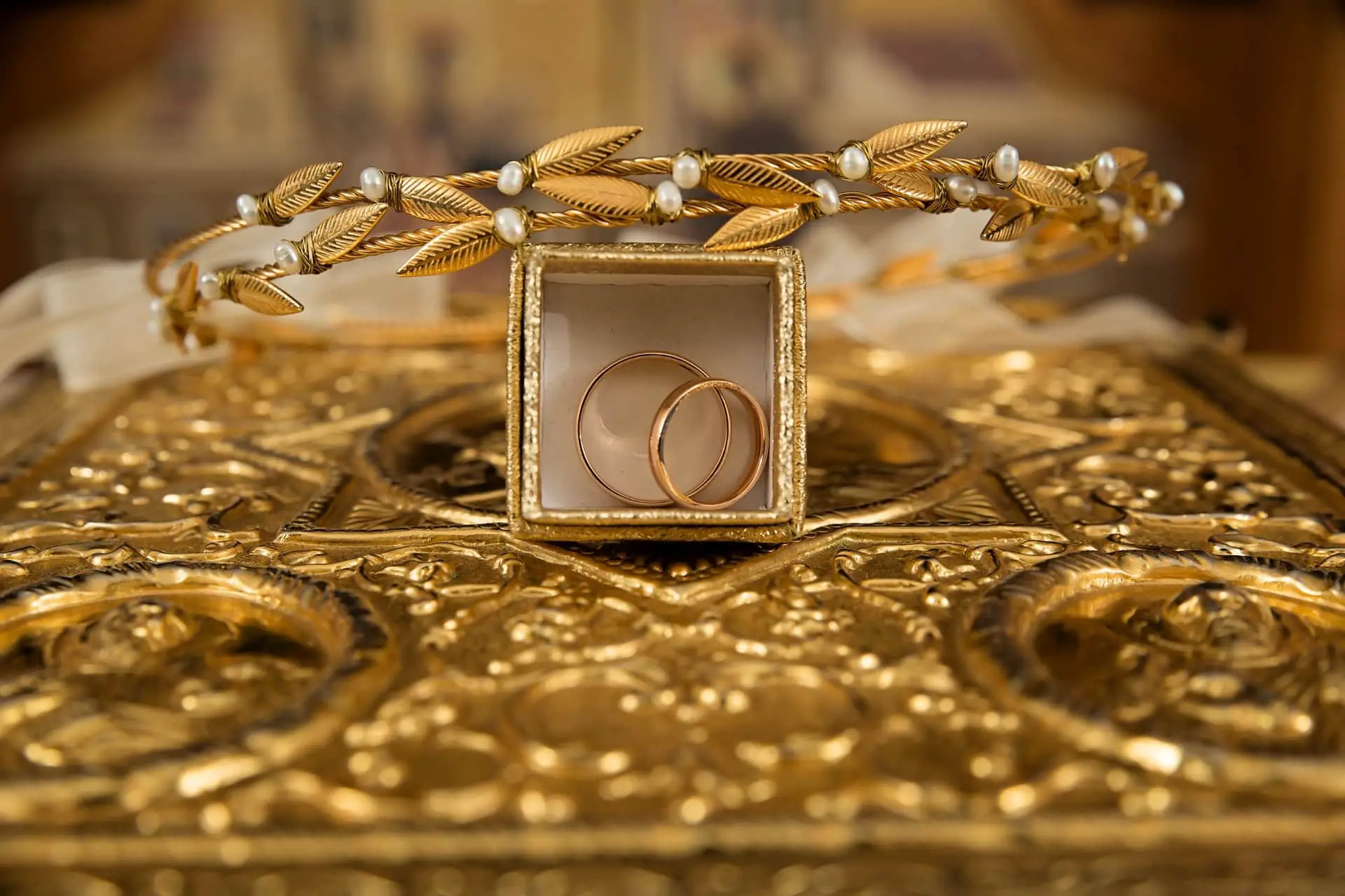 What Do The Symbols On Gold Jewelry Mean - The Ultimate Guide