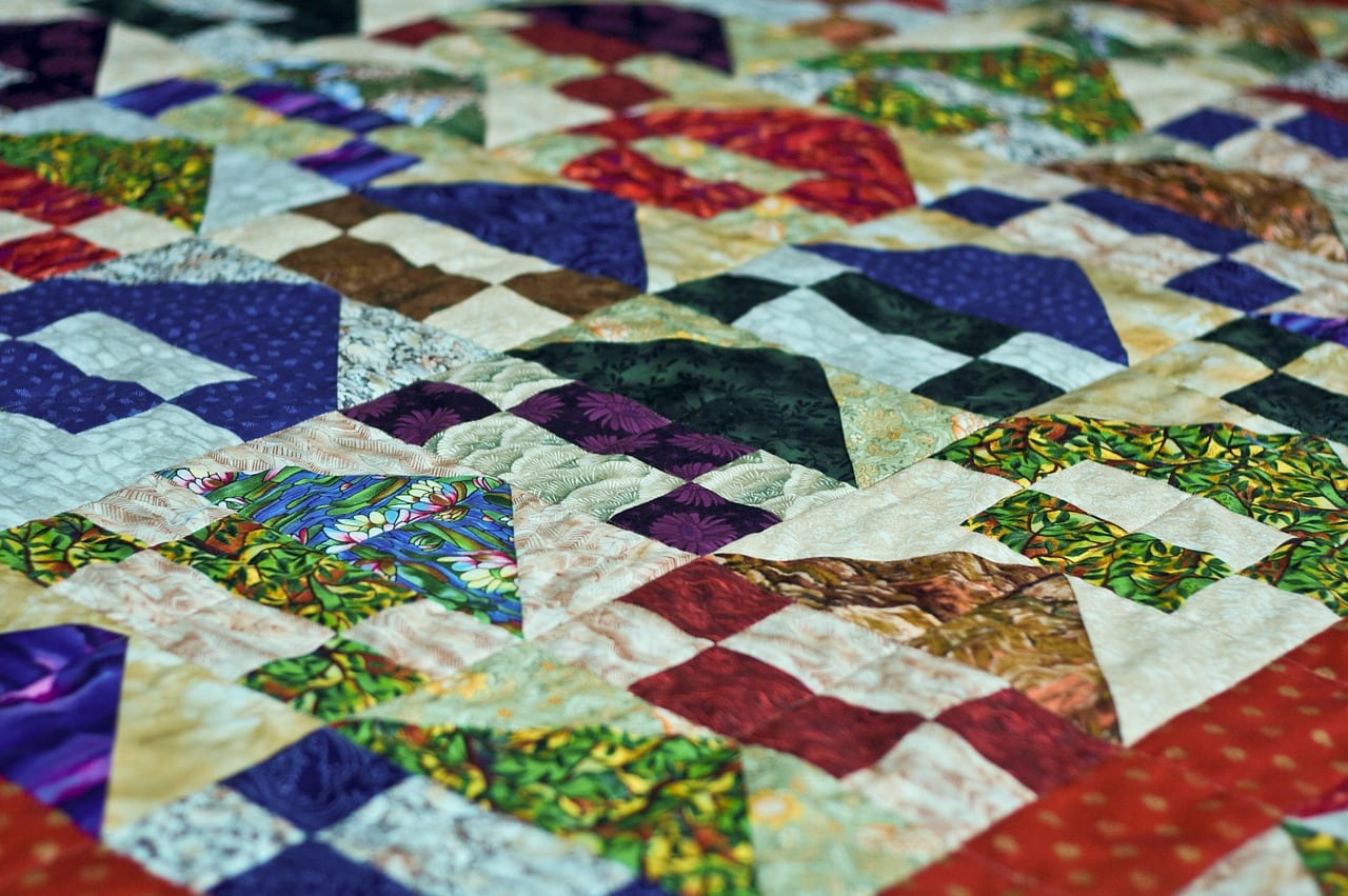 How do you make a memory quilt?