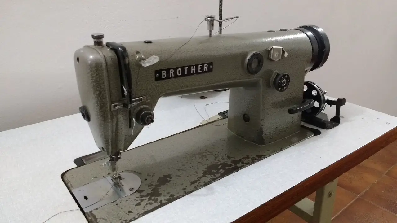 Do brother sewing machines have a metal frame?