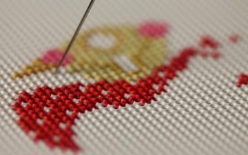 Cross Stitch on Perforated Paper [The Complete Guide]