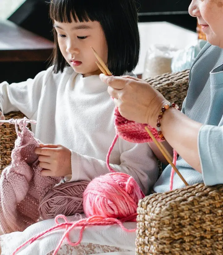 The 6 Causes of Uneven Knitting (And Their Fixes)