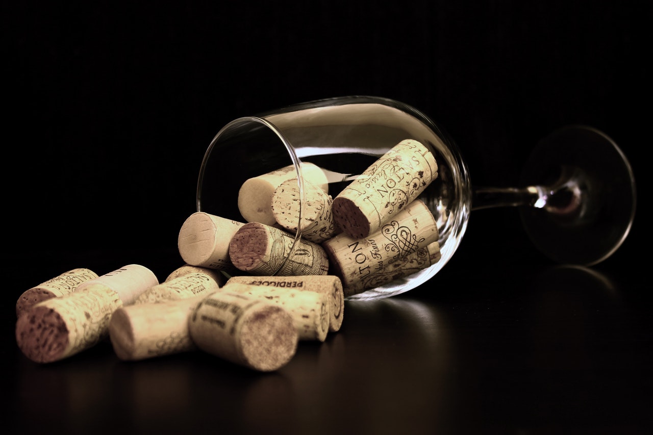 Step-by-Step: How to Prepare Wine Corks for Crafts