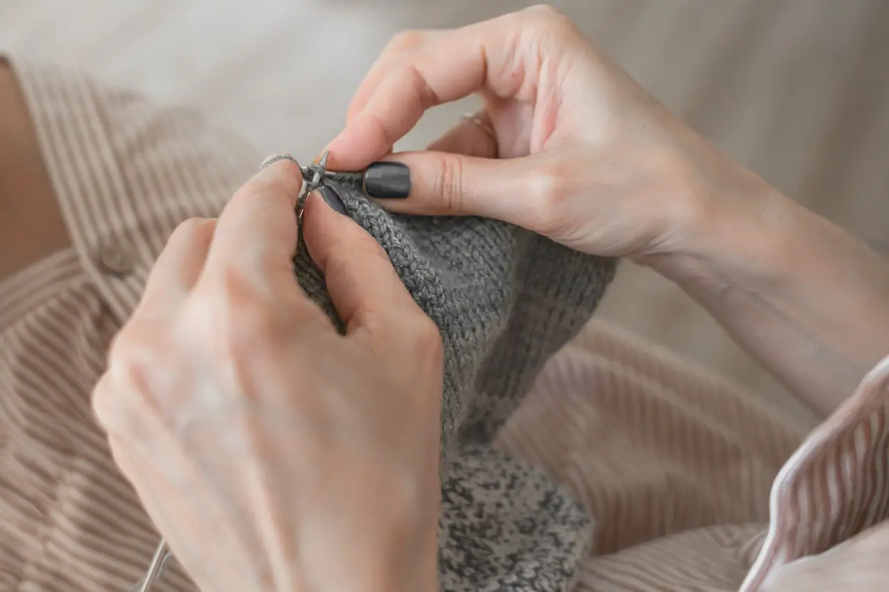 Can Knitting Cause a Ganglion Cyst? - Truths and Myths About Knitting